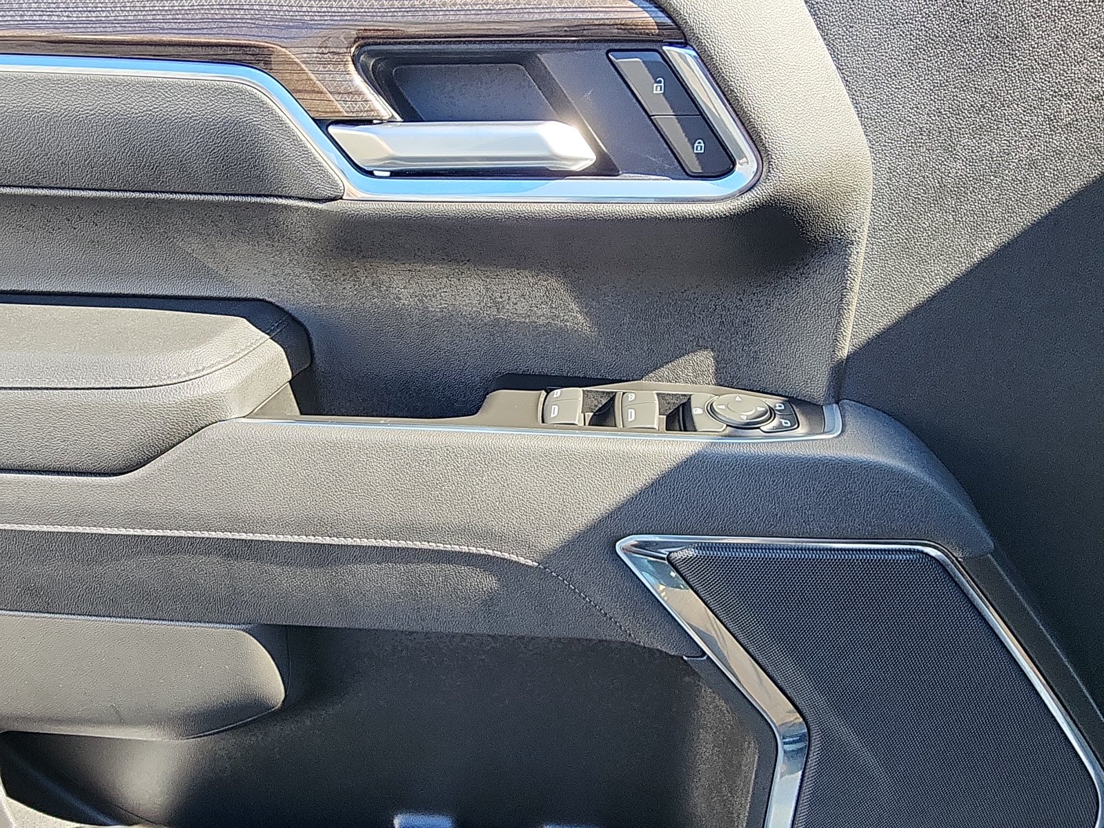 2026 Chevrolet Silverado 1500 LT Trail Boss - Photo 18