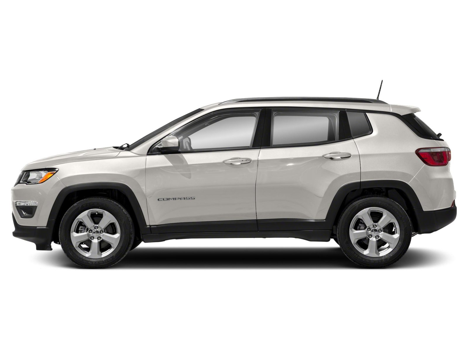 Used 2019 Jeep Compass Latitude with VIN 3C4NJDBB4KT806633 for sale in Hopewell, VA