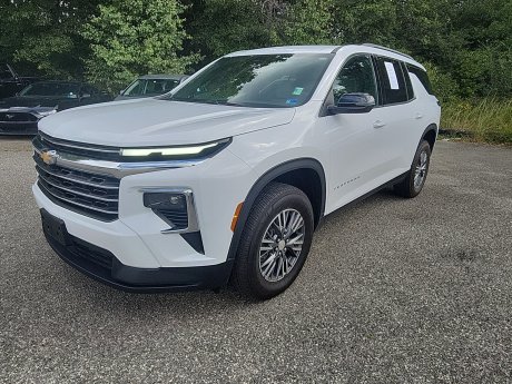 2025 Chevrolet Traverse FWD LT 