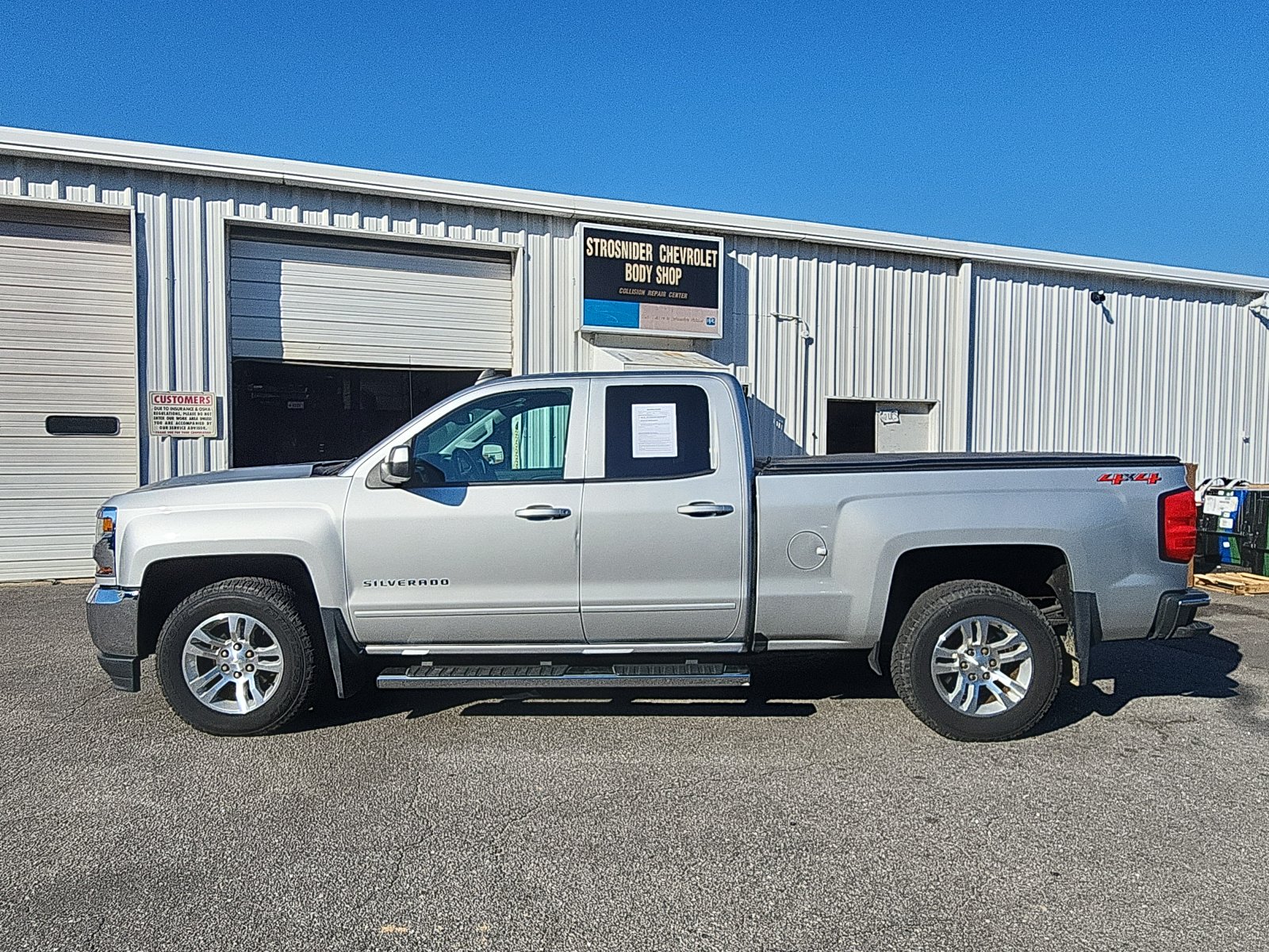 Used 2019 Chevrolet Silverado 1500 LD LT with VIN 2GCVKPEC8K1241016 for sale in Hopewell, VA