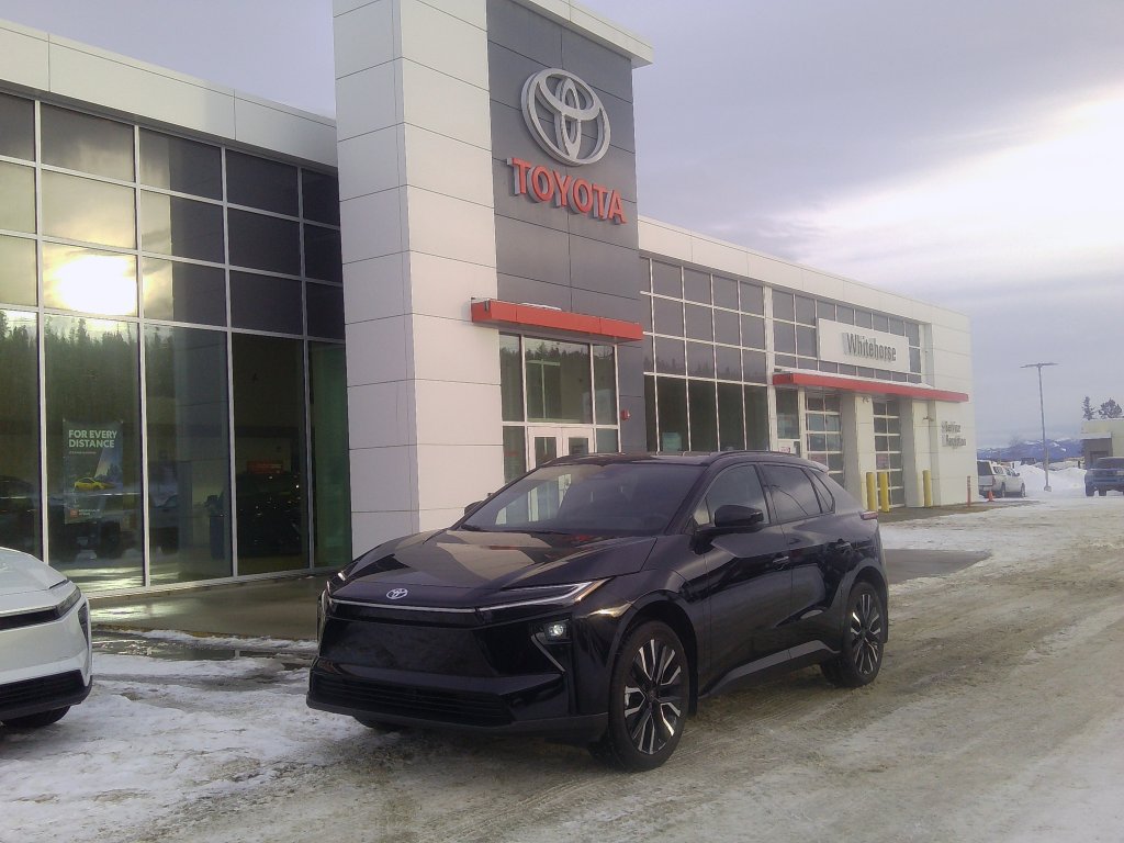 2026 Toyota bZ Limited (10011) Main Image