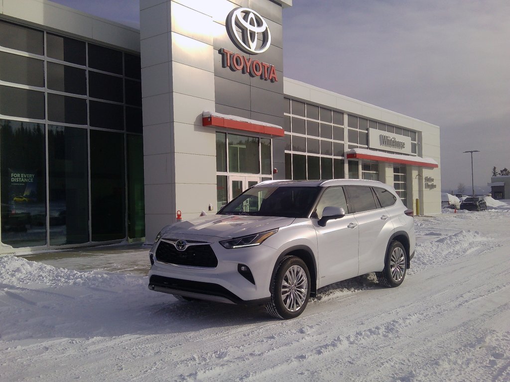 2026 Toyota Highlander Hybrid Limited (10014) Main Image