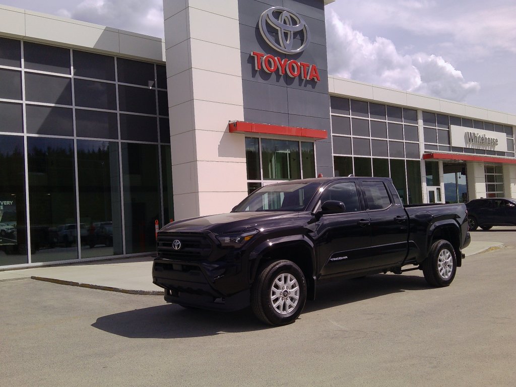 2026 Toyota Tacoma 4X4 SR5 (10075) Main Image